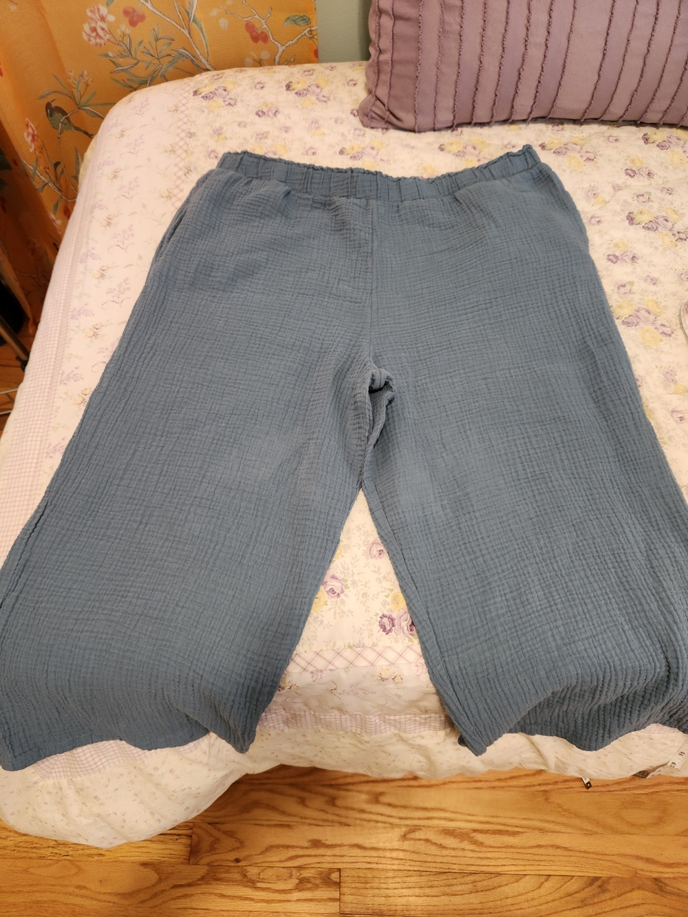 Relaxed Cotton Gauze Wide-Leg Capri Pants - Dusty Blue